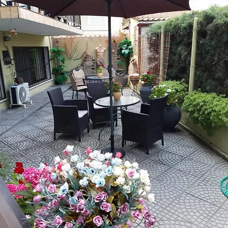 Zanet Bed and Breakfast 3*